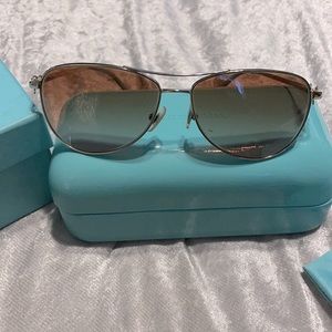 Tiffany & Co aviator sunglasses